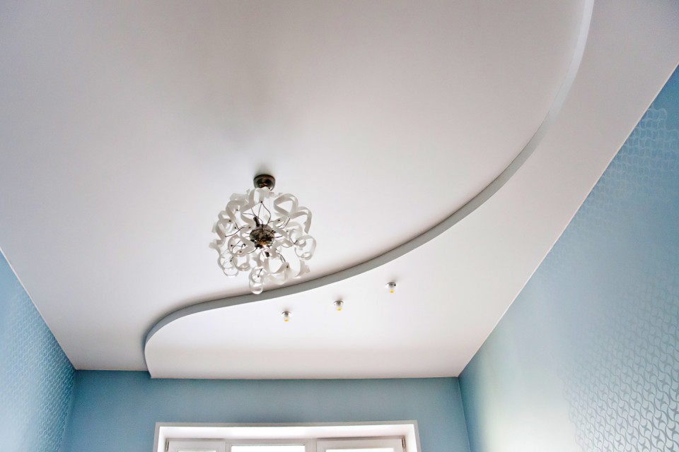 Заказать двухуровневый потолок в г. Киселёвск